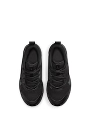 Nike Black Youth Omni Multi-Court Trainers - Image 6 of 9