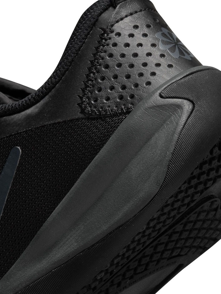 Nike Black Youth Omni Multi-Court Trainers - Image 9 of 9