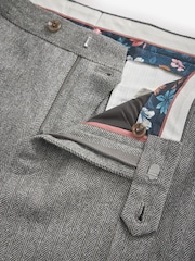 Sage zelena - v lepo prilegajočem se kroju; lepo ukrojen Fit Nova Fides Wool Blend Herringbone elegantne hlače - Slika 7 iz 9