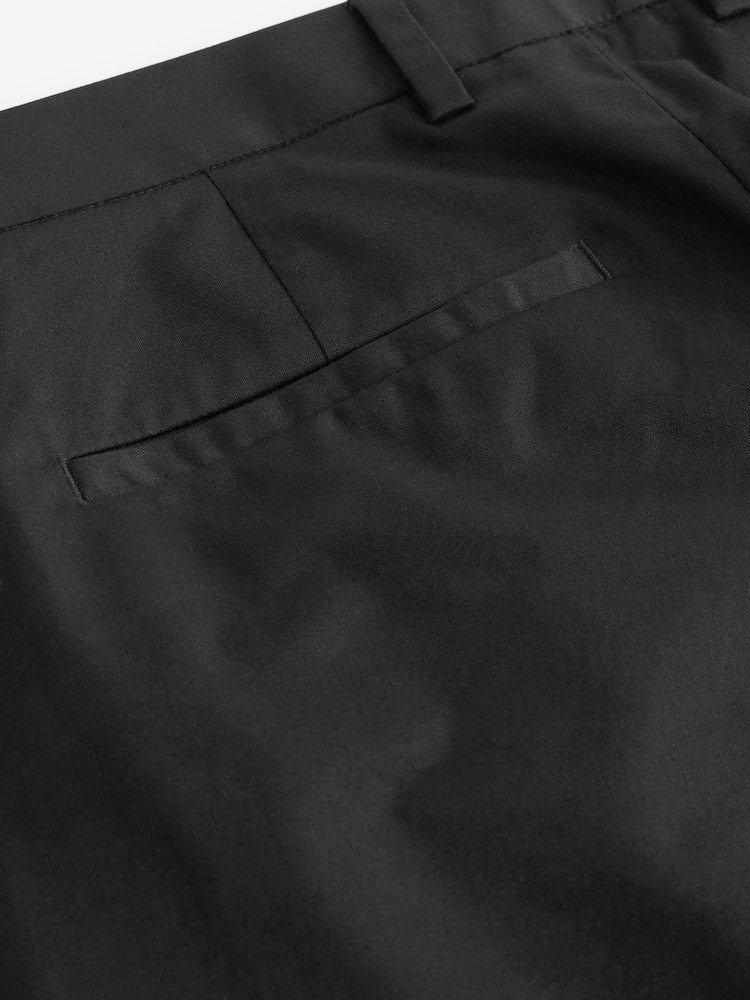 Schwarz - Golf Spritzwasserabweisende Stretch-Chinohose - Bild 8 von 8 Schwarz - Golf Spritzwasserabweisende Stretch-Chinohose - Bild 8 von 8