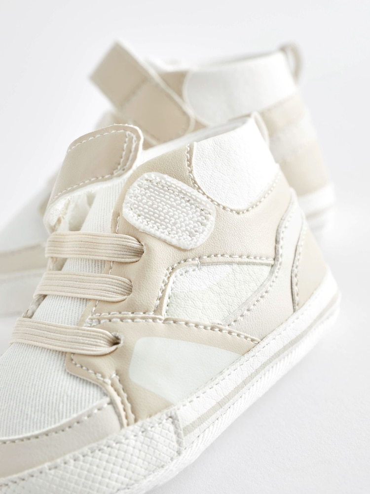 White High Top Baby Trainers (0-24mths) - Image 5 of 5