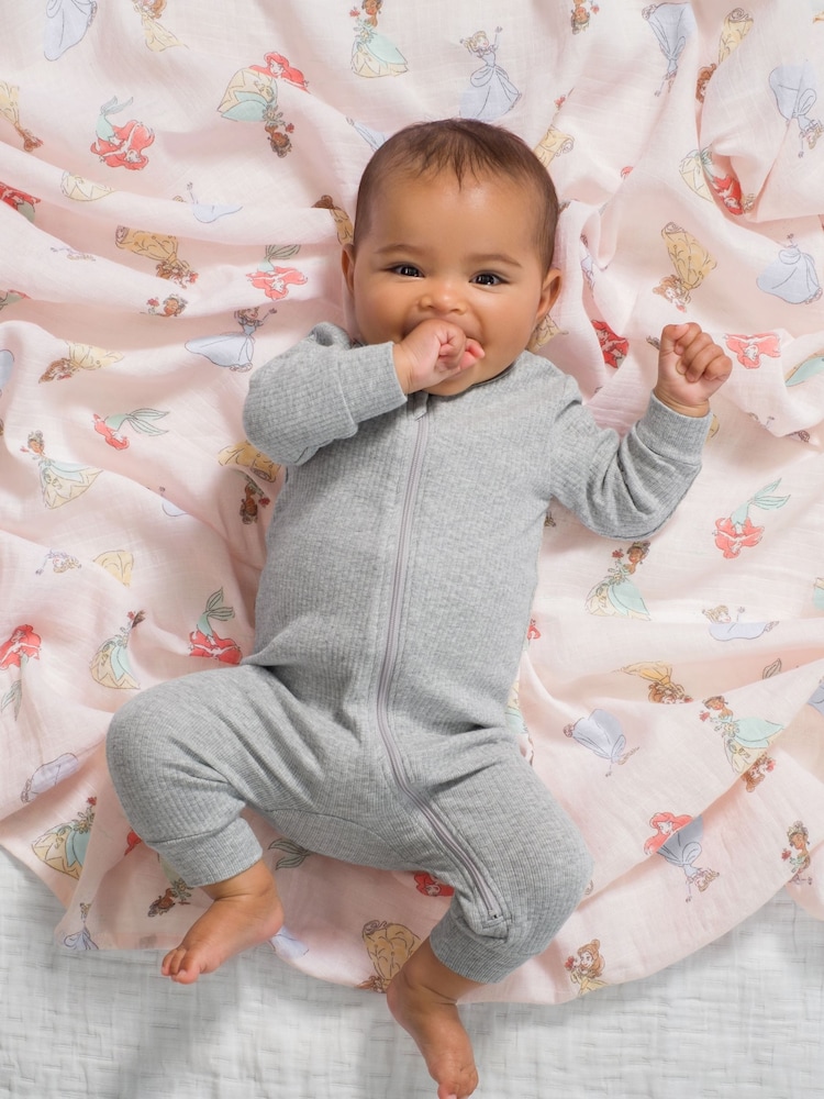 حزمة من 4 بطانيات موسلين قطن 100% Essentials من Aden + Anais - Image 3 of 5