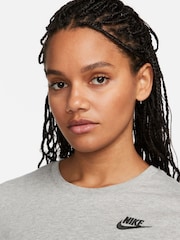 Gris oscuro jaspeado - Camiseta básica con diseño deportivo Club de Nike - Imagen 3 de 5