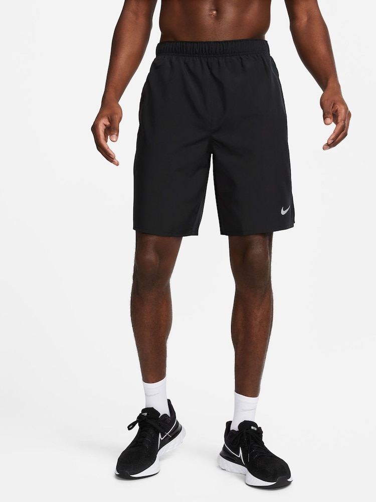 Negro - 9 pulgadas - Pantalones cortos sin forro para correr Dri-FIT Challenger de Nike - Imagen 1 de 10