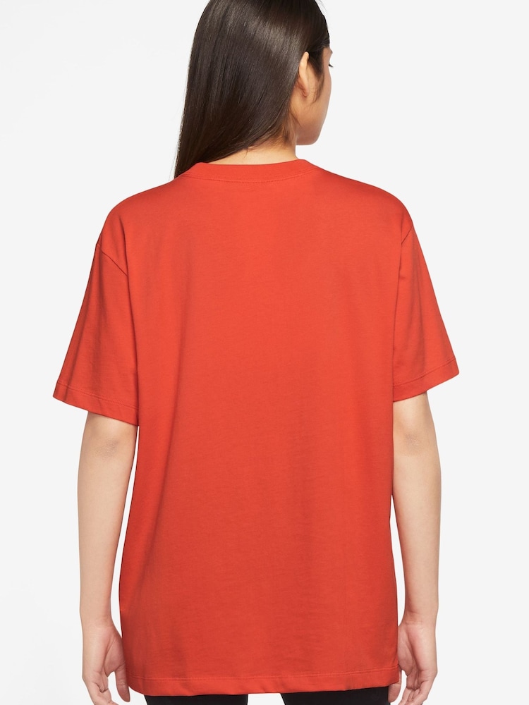 Nike Red Mini Swoosh Oversized T-Shirt - Image 2 of 3
