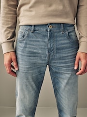 Hellgrau - Schmale Passform - Denim-Jeans mit Vintage-Waschung - Bild 4 von 10