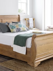 time4sleep Light Wooden Bordeaux Sleigh Bed Frame - Image 3 of 5