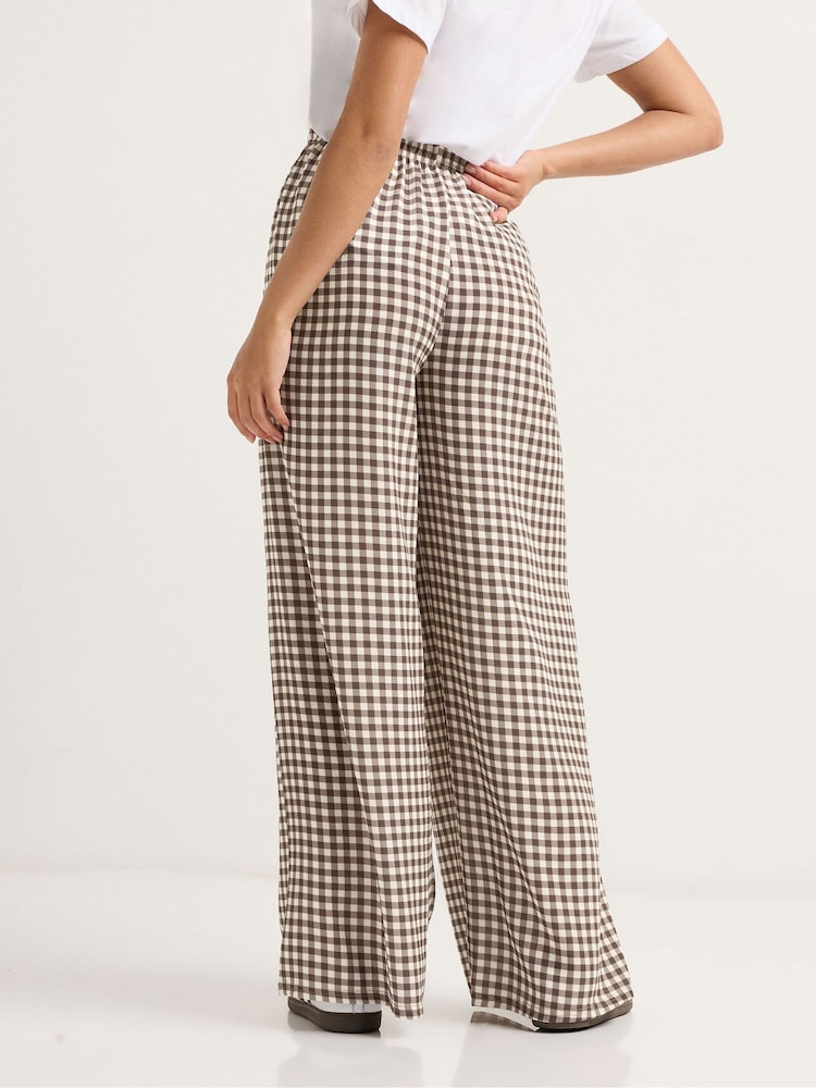 PixieGirl Petite Brown Gingham Tie Waist Wide Leg Trousers - Image 2 of 5 PixieGirl Petite Brown Gingham Tie Waist Wide Leg Trousers - Image 2 of 5