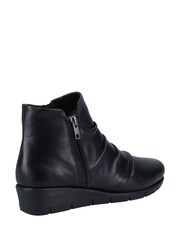 Fleet & Foster Plockton Black Ankle Boots - Image 3 of 4
