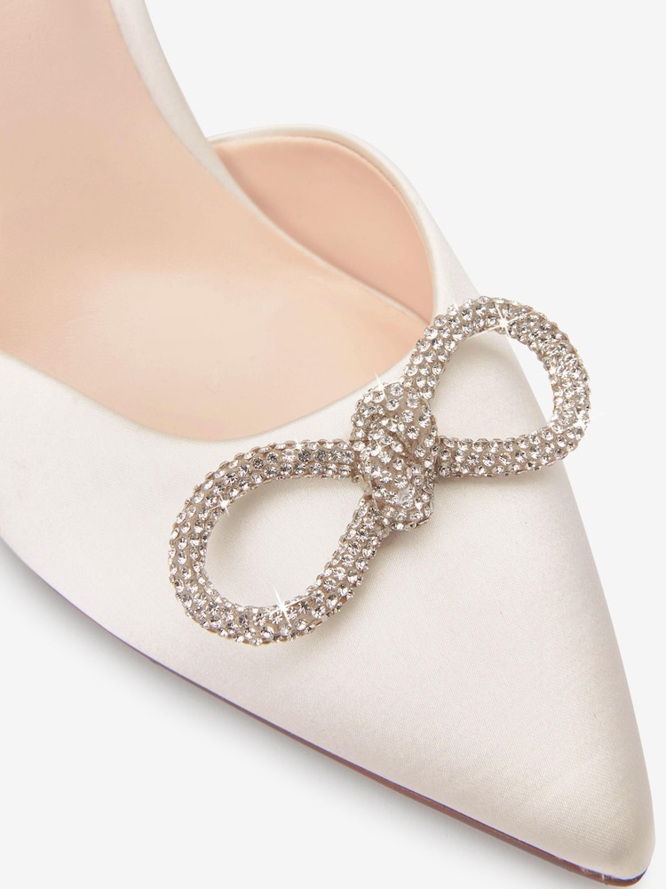 Bela slonokoščena - Poročni čevlji s pentljo in odprto peto Forever Comfort® Wedding Jewel - Slika 9 iz 9 Bela slonokoščena - Poročni čevlji s pentljo in odprto peto Forever Comfort® Wedding Jewel - Slika 9 iz 9