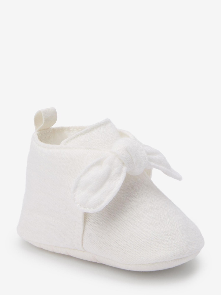 White Bootie Baby Shoes (0-18mths) - Image 3 of 6