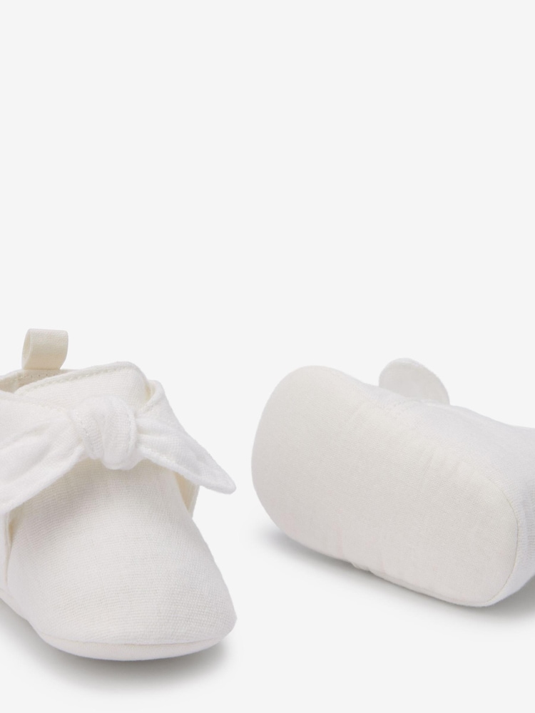 White Bootie Baby Shoes (0-18mths) - Image 4 of 6