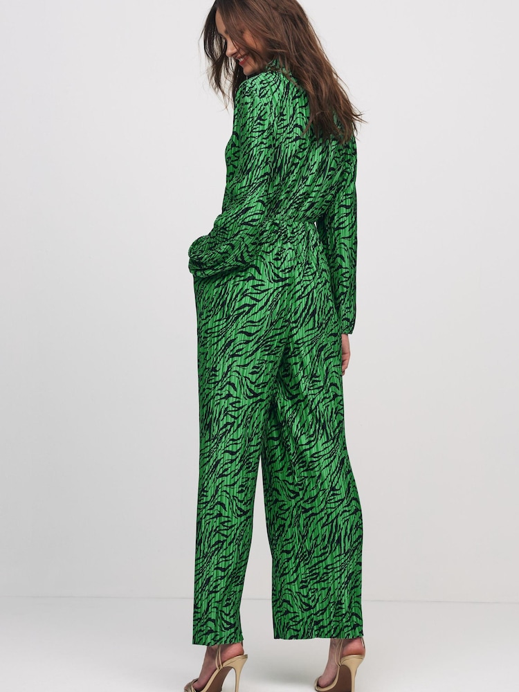 Green Zebra Print Long Sleeve Plissé Jumpsuit - Image 2 of 5
