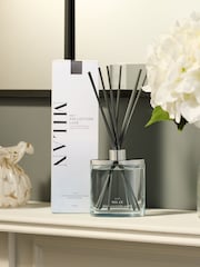 Collection Luxe Milan Green Apple & Magnolia 170ml Fragranced Reed Diffuser Refill - Image 1 of 4