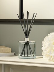 Collection Luxe Milan Green Apple & Magnolia 170ml Fragranced Reed Diffuser Refill - Image 2 of 4