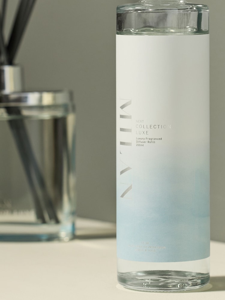 Collection Luxe Milan Green Apple & Magnolia 200ml Refill Fragranced Reed Diffuser - Image 2 of 3