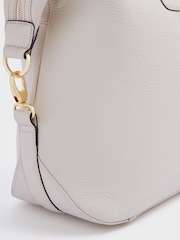 OSPREY LONDON Red The Adaline Leather Weekender - Image 6 of 6