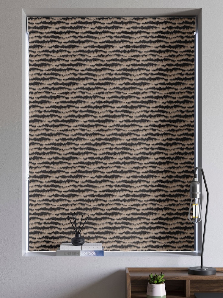 Black Motte Made to Measure Roman Blind - Image 5 of 5