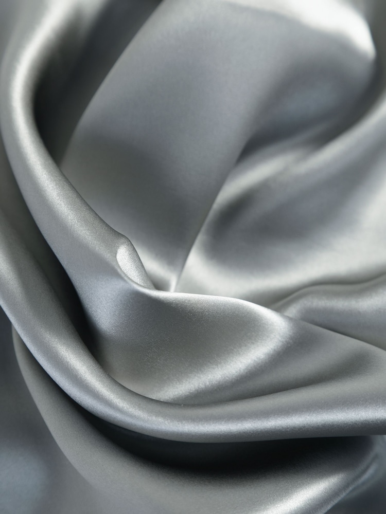 Silver 100% Silk Pillowcase - Image 5 of 5