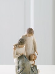 Willow Tree Cream Generations Figurine - Image 3 of 4