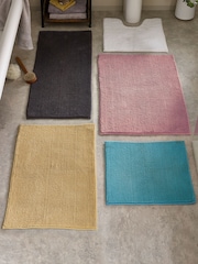 Dusky Pink Bobble Bath Bath Mat - Image 5 of 5