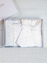 Emile Et Rose Grey 100% Cotton Star Print Three Piece Baby Gift Set - Image 1 of 4