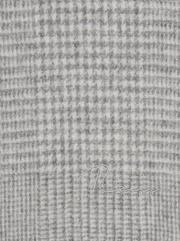 Reiss Grey Bark Houndstooth Cashmere Blend Scarf - Image 4 of 4