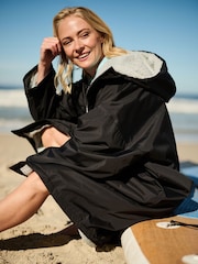 Regatta Black Adult Waterproof Changing Robe - Image 6 of 11