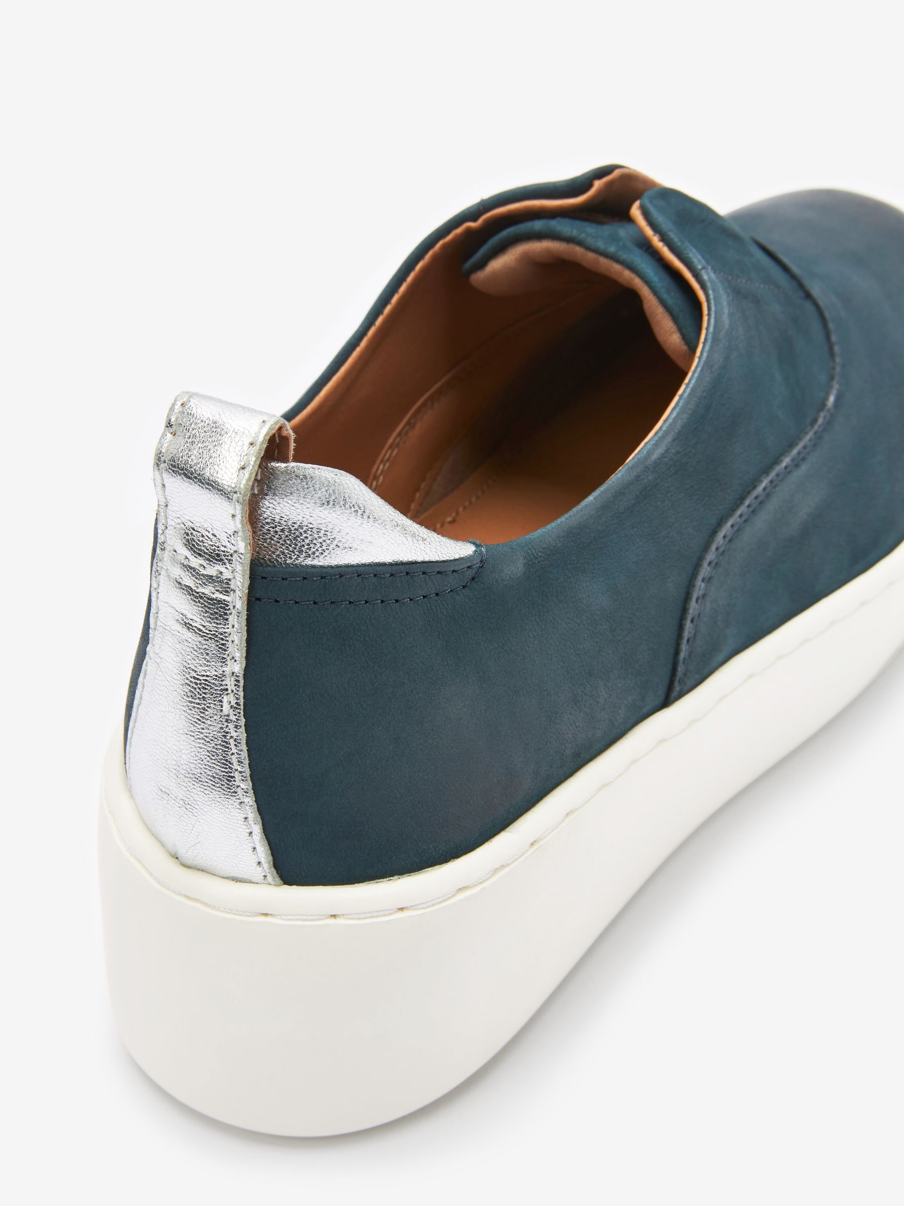 Navy platform trainers deals
