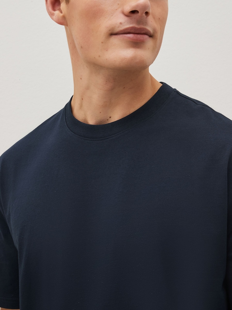 Bleu marine - Coupe ample - T-shirt Essential Col rond en coton - Image 3 of 5