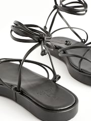Schwarz - Forever Comfort® Sandalen mit Plateausohle und Fersenriemen - Bild 8 von 10