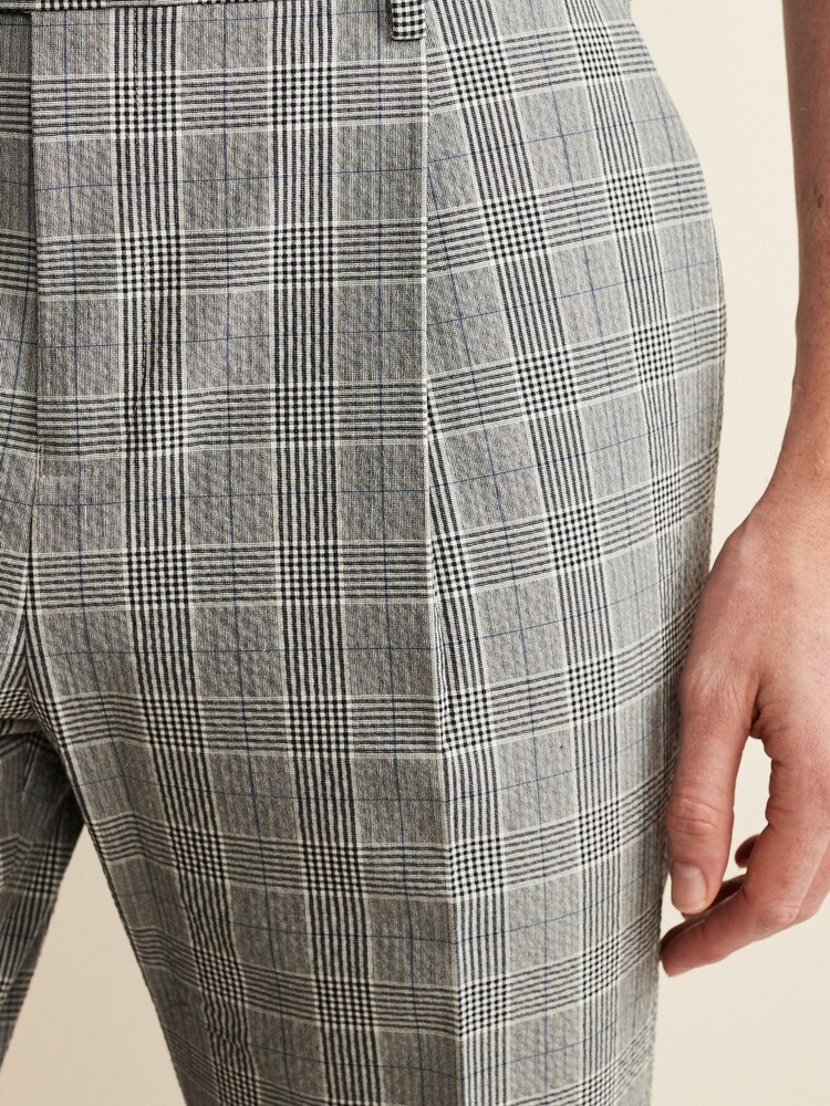 Grey Seersucker Check Suit: Shorts - Image 5 of 12