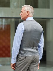 Light Grey Tailored Signature Empire Mills British Fabric Check Suit Waistcoat - Image 3 of 11