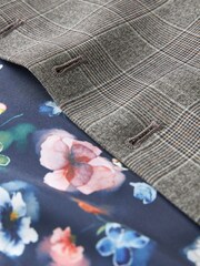 Light Grey Tailored Signature Empire Mills British Fabric Check Suit Waistcoat - Image 8 of 11
