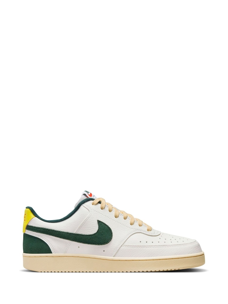 Weiß-grün - Nike Court Vision Low-Top-Turnschuhe - Bild 1 von 10