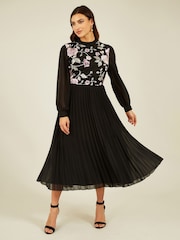 Yumi Black Long Sleeve Embroidered Midi Dress With Pleats - Image 1 of 5
