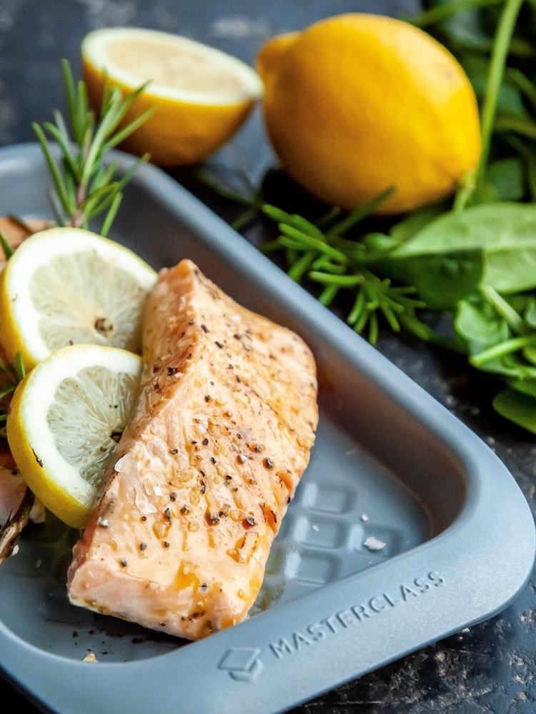 Masterclass Grey Smart Ceramic Baking Tray 23 x 15cm - Image 1 of 3