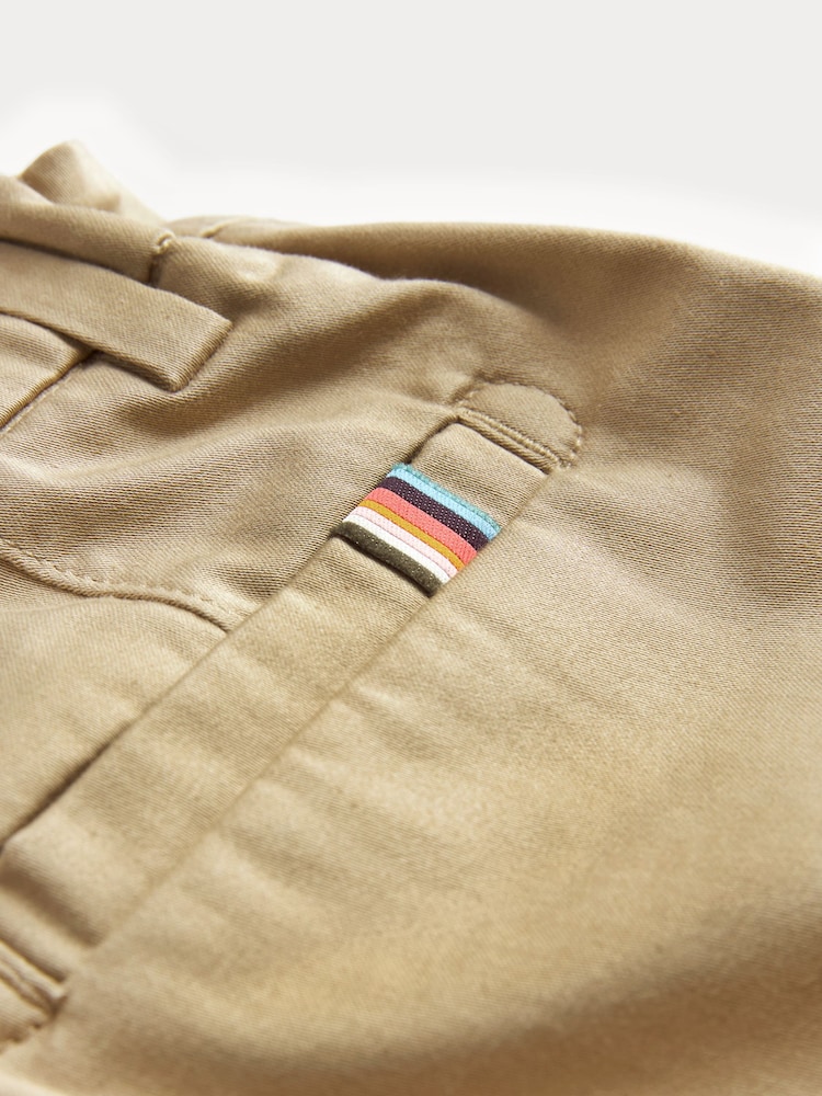 بني - شورت شينو للأولاد مصنوع من القطن 100% من Paul Smith Junior - Image 6 of 7