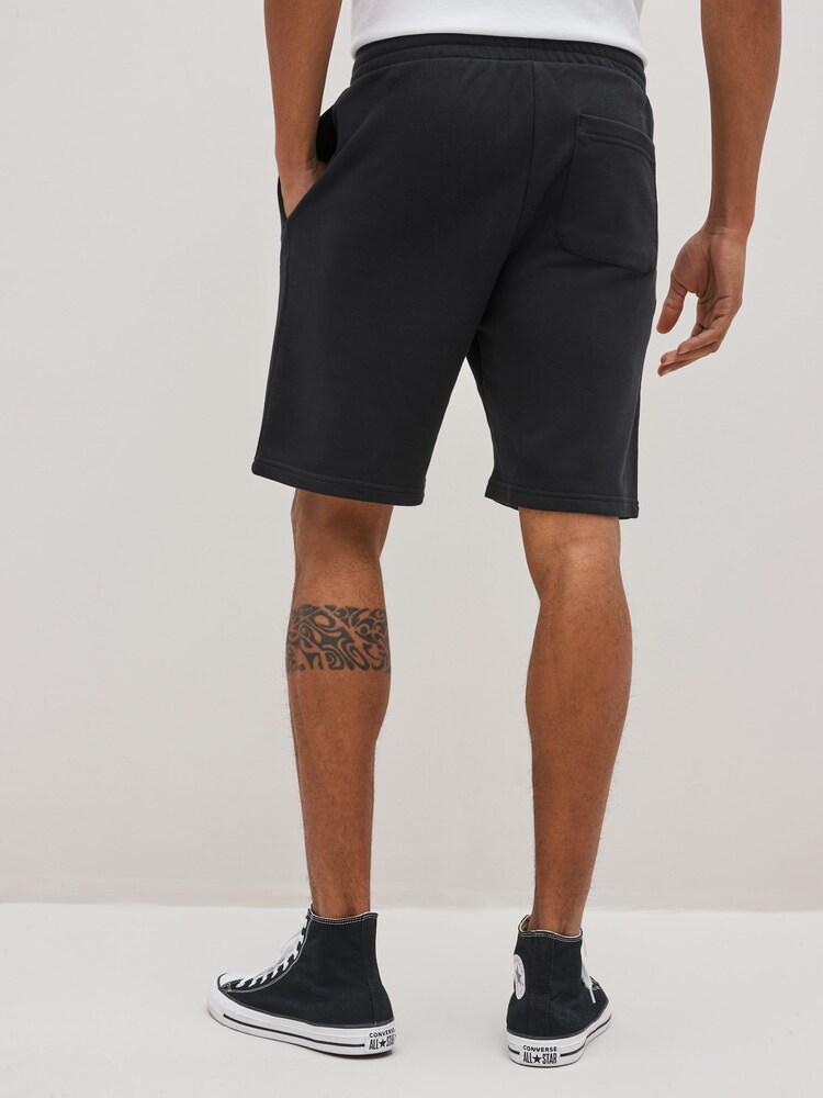 Converse NULL Star Chevron Short - Image 2 of 4