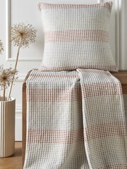 Appletree Red Reva 100% Cotton Bedspread - Image 2 of 3