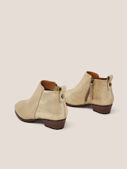White Stuff Gold Willow Leather Ankle Boots - Image 3 of 4