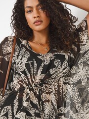 JD Williams Black Leaf Print Mix And Match Hanky Hem Kaftan - Image 4 of 4