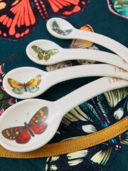 Portmeirion White Botanic Garden Harmony Measuring Spoons - Image 3 of 5