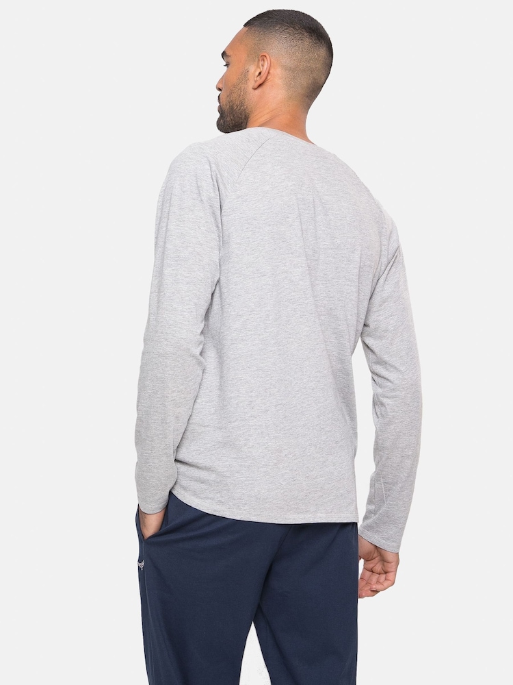 رمادي - طقم من بيجامة بكُم طويل من مزيج قطن من Threadbare - صورة 3 من 3 رمادي - طقم من بيجامة بكُم طويل من مزيج قطن من Threadbare - صورة 3 من 3