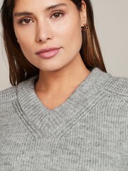 Grey Cropped V-Neck Jumper - Image 4 of 6