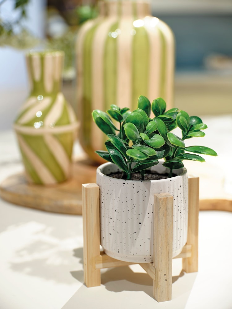 Decoris Artificial Plant on Legs - Image 1 of 2