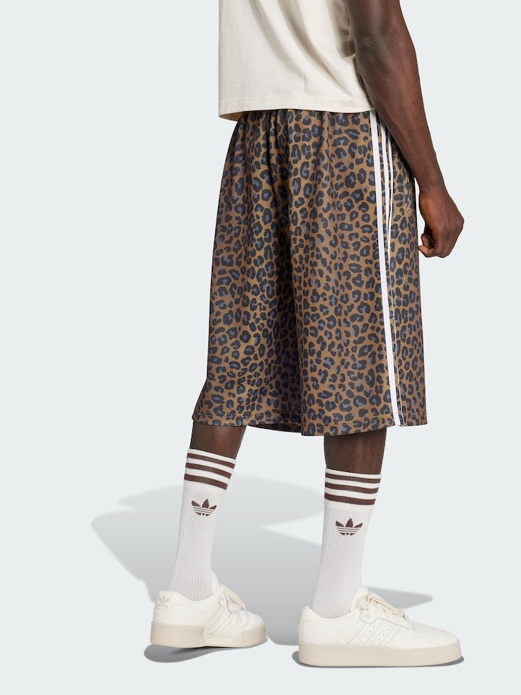adidas Originals Leo Oversized Shorts - Bild 2 von 5