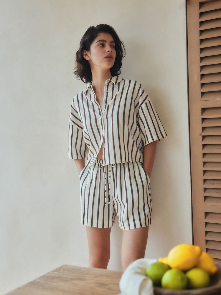 Chocolate Brown Summer Shorts With Linen - Image 2 of 7 Chocolate Brown Summer Shorts With Linen - Image 2 of 7