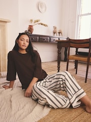 بني خطوط - بيجاما بكم قصير - صورة 2 من 8