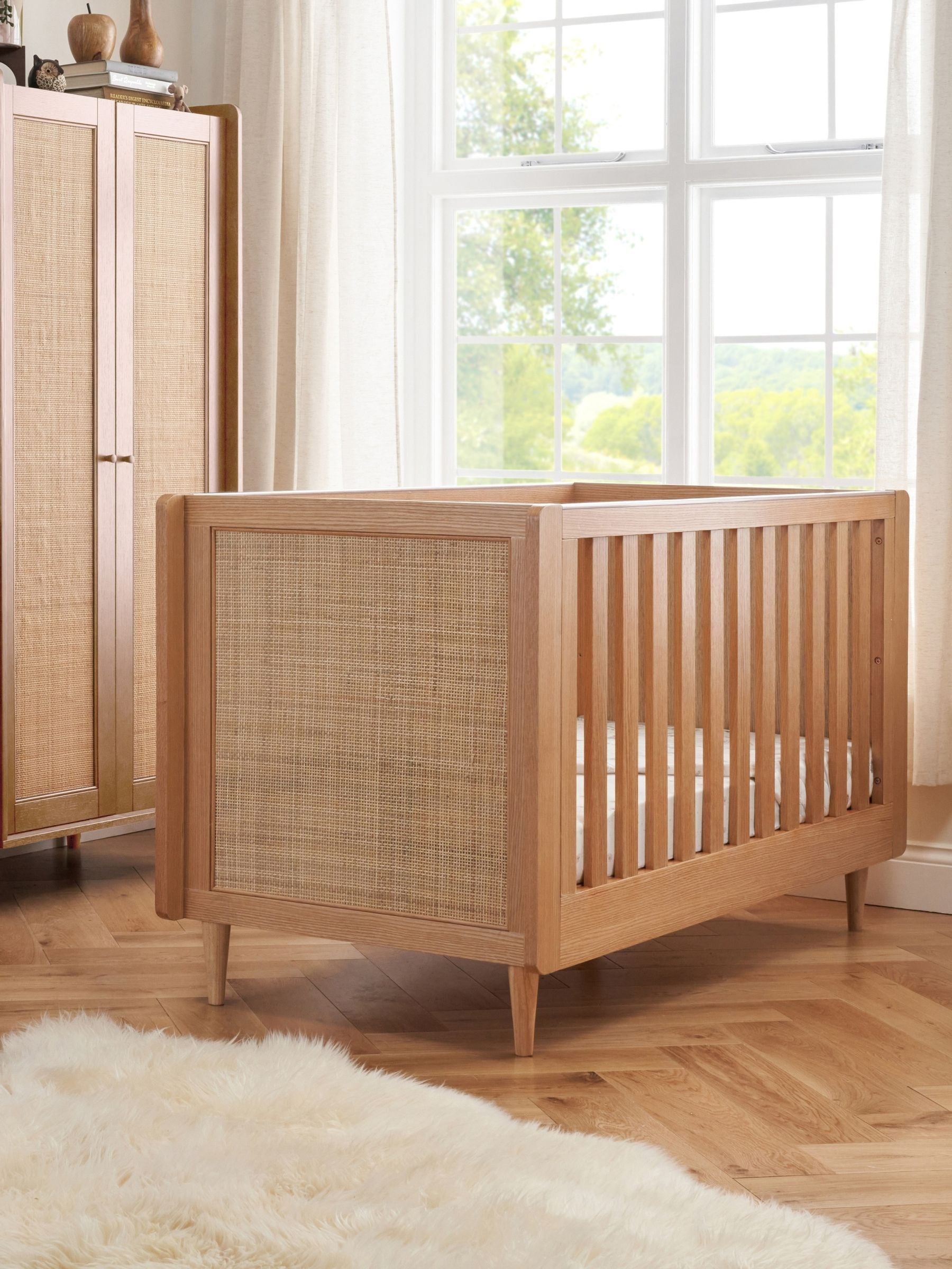 Tutti Bambini Unisex Toddler Light Oak Japandi Cot Bed